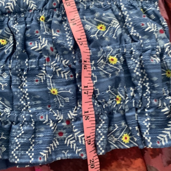 Anthropologie‎ Forever That Girl cropped Embroidered Smocked Nlouse. Siz… - Picture 10 of 13